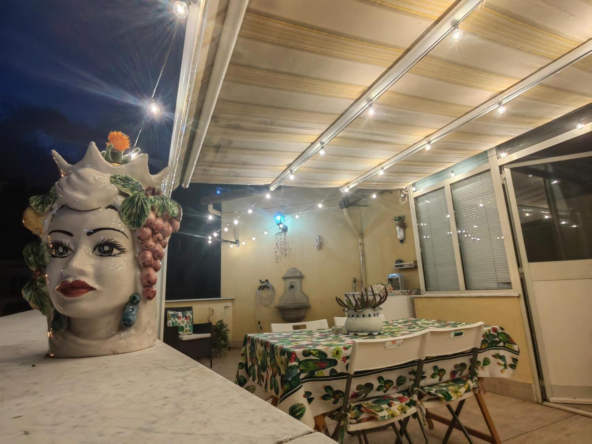 In Piazza Casavacanze Palermo Luaran gambar